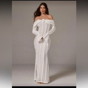 Elegant Off-Shoulder White Lace Dress